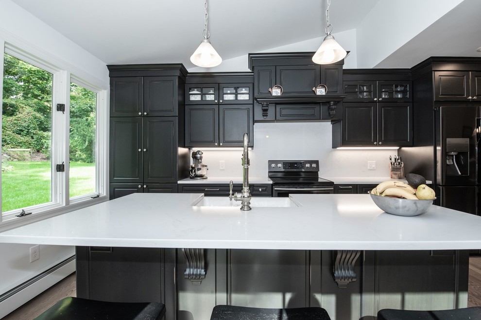 Black & White Kitchen in Norwalk Ct - Traditional - Kitchen - New York - by Connecticut Kitchen ...