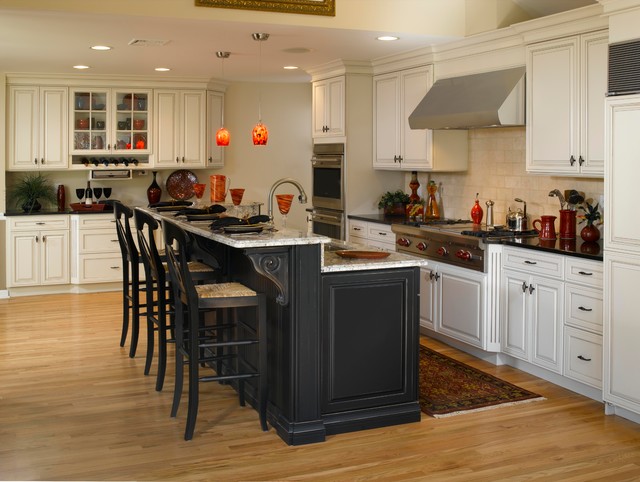 Black And White Kitchen With Step Up Island Creative Design Construction Inc Img~60b115d70023b001 4 6798 1 86492f8 