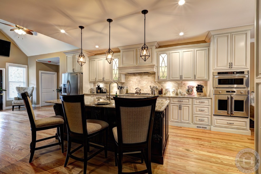 Black - Monroe, Georgia - Traditional - Kitchen - Atlanta - by Housley ...