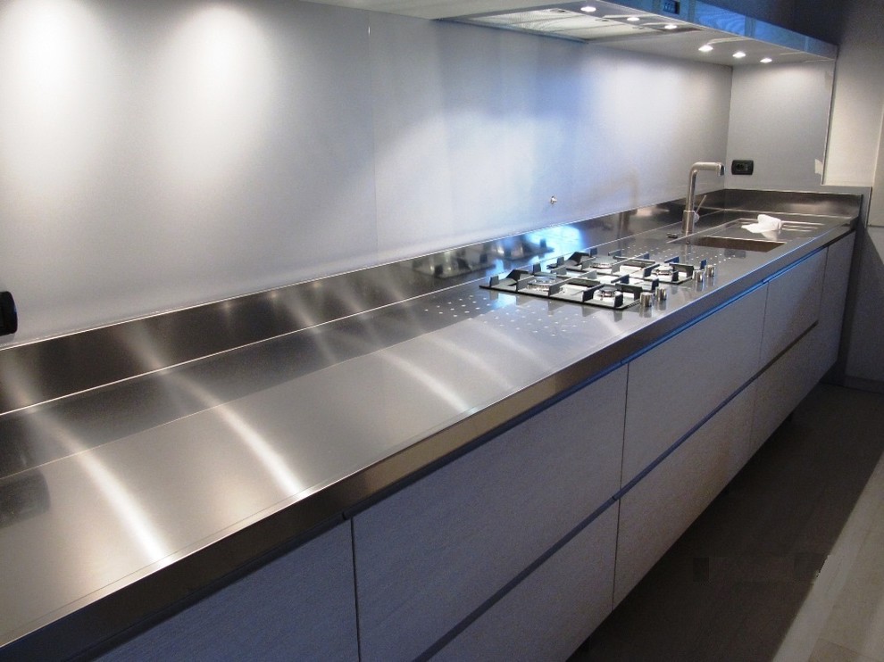 Bleached Oak Kitchen Contemporary Kitchen London by Young