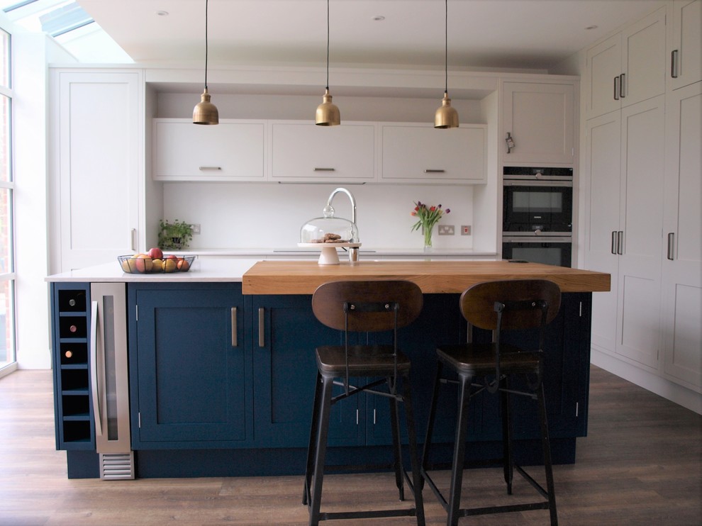 Inspiration for a traditional kitchen in Surrey.