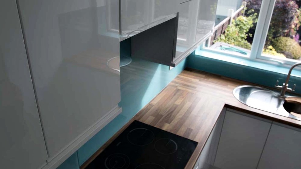 Blue Diamond Kitchen Splashbacks by CreoGlass Contemporary Kitchen