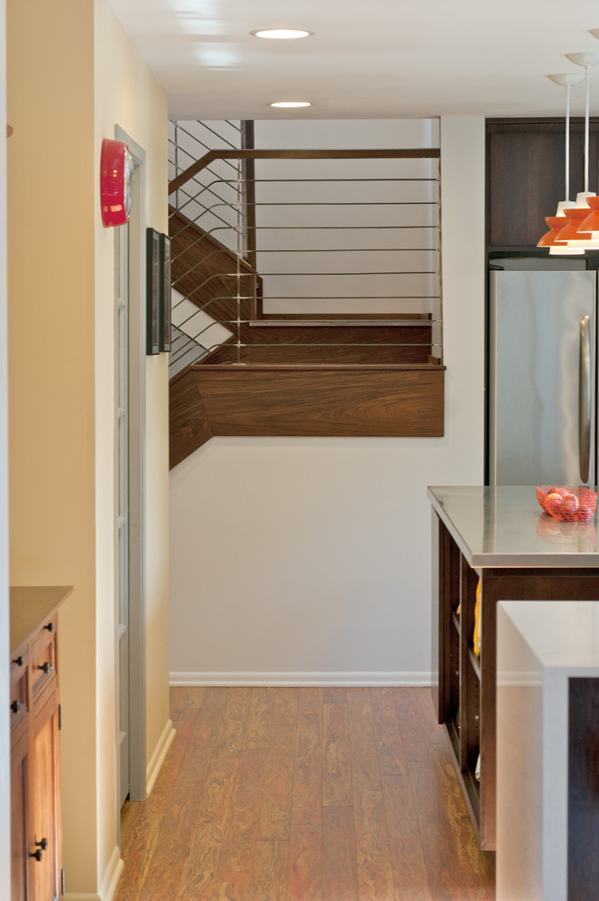 Kitchen - traditional kitchen idea in Seattle