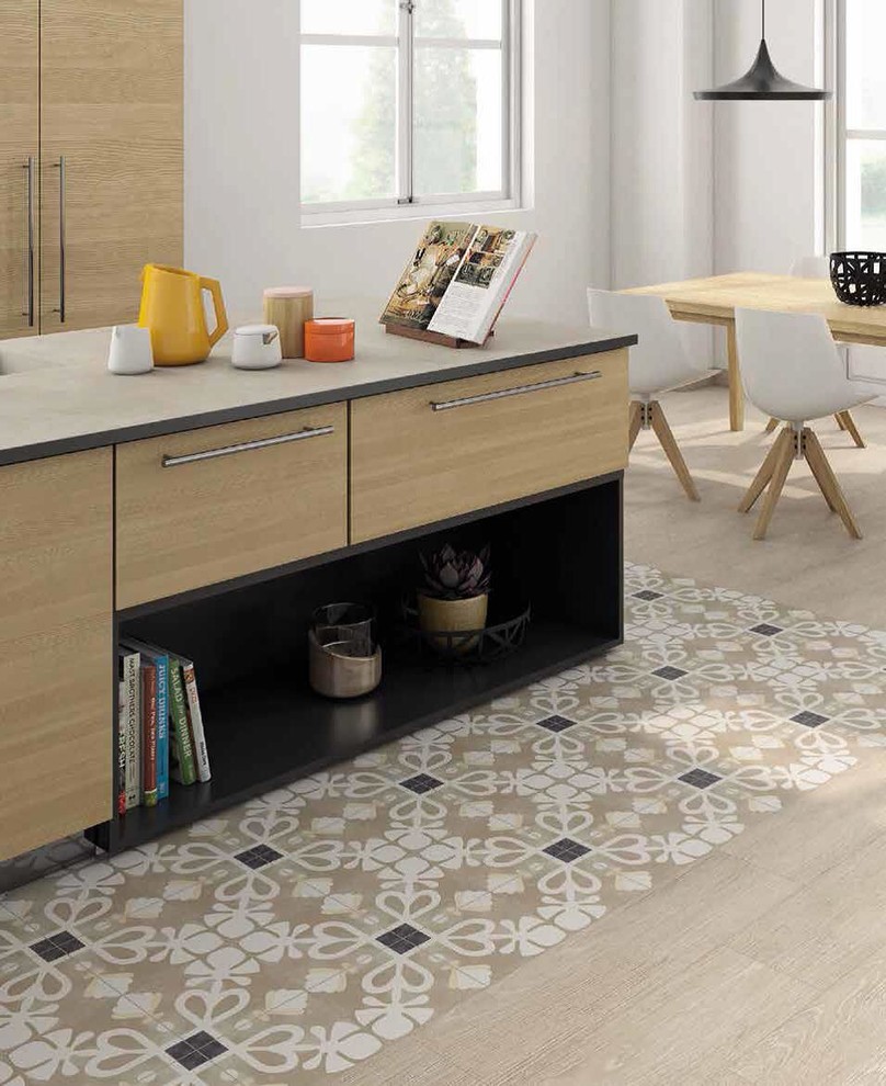 Idee per una cucina abitabile vittoriana con pavimento in gres porcellanato e pavimento beige