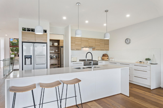 Bramston - Modern - Kitchen - Brisbane - by Elysium Designed | Houzz AU