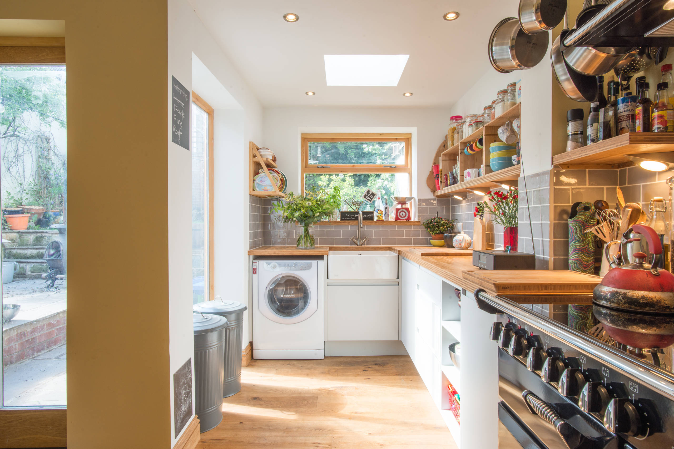 Kitchen Tour A Small And Cosy Family Friendly Kitchen Houzz Uk