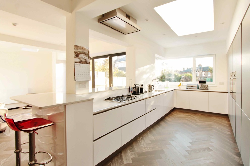 Bronson Road, SW20 Modern Kitchen London by Acqua Kitchens Houzz