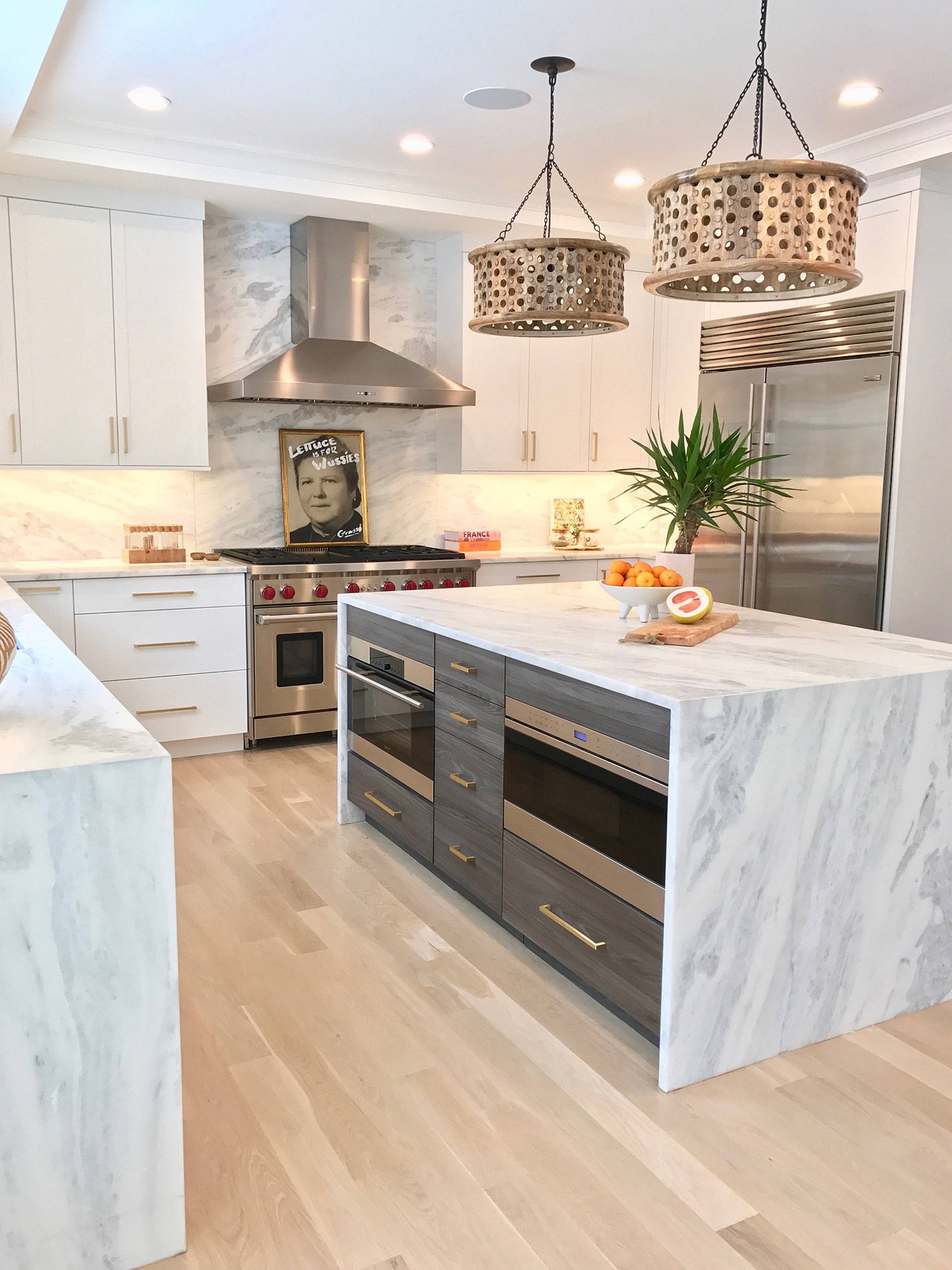 75 Beautiful Modern White Kitchen Pictures Ideas September 2021 Houzz