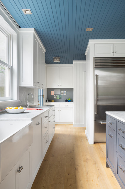 9 Green Paint Colors to Consider for Your Kitchen