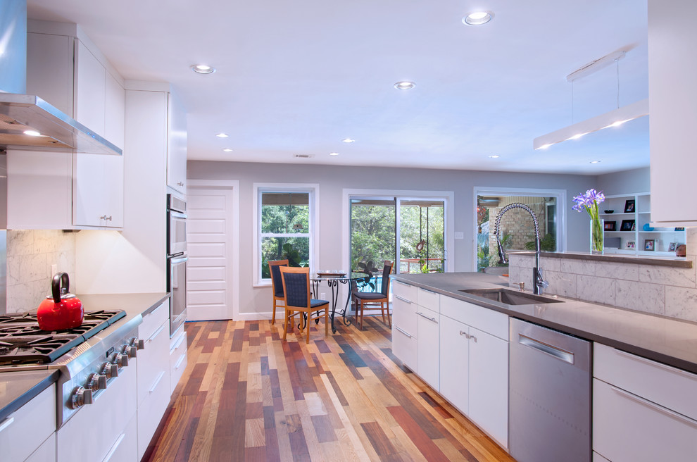 Buckskin Pass Contemporary Kitchen Austin by Troo Designs