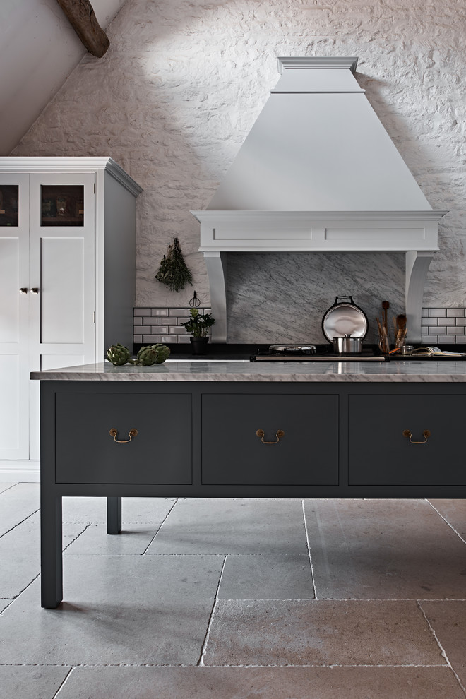 Inspiration for a farmhouse kitchen in Wiltshire.