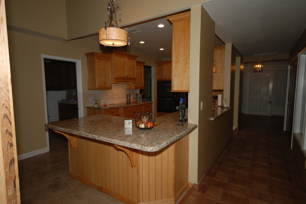 Butterscotch/Bradshaw Traditional Kitchen Other by Blue River