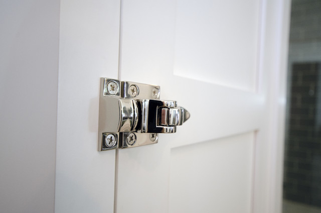 Cabinet Latch - Eclectic - Kitchen - Los Angeles - by Stonebrook Design  Build | Houzz IE