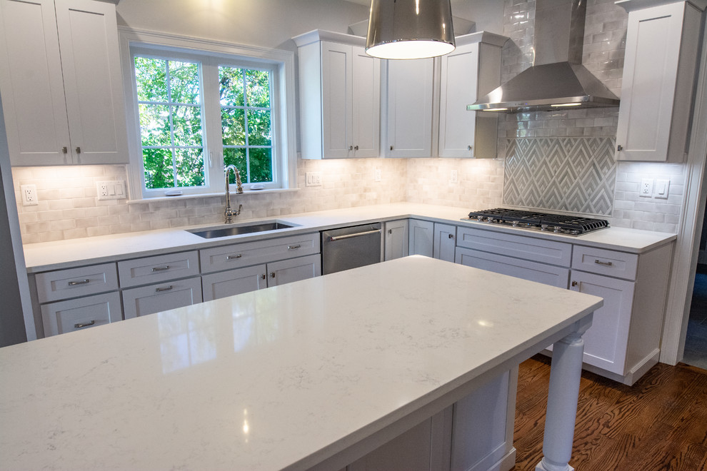 Calacatta Vicenza Q Quartz Kitchen Traditional Kitchen Boston