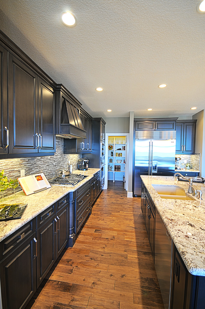 Calgary, New Build Rosalia Contemporary Kitchen Calgary by