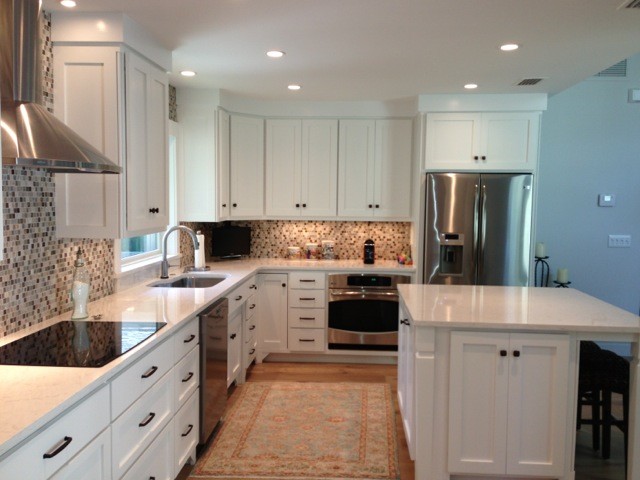 Photo of a classic kitchen in Jacksonville.