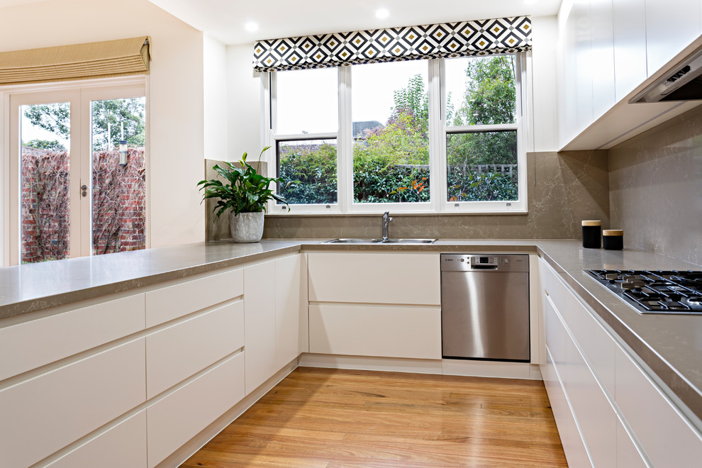 Camberwell Kitchen Modern Kitchen Melbourne by ALLCITY Bathroom