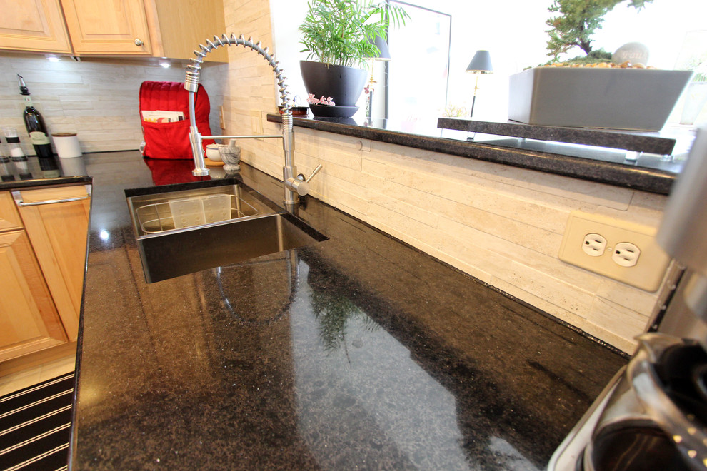 Cambria Edinburgh Countertops With No Grout Beige Tile Copley Oh Traditional Kitchen Cleveland By Cabinet S Top Houzz