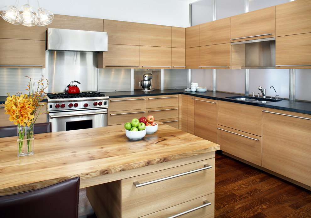 4 Cabinet and Countertop Combinations for a Timeless Kitchen