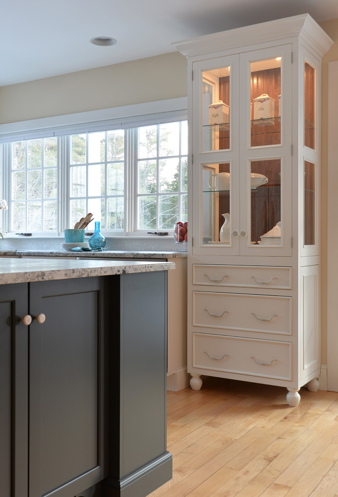 Candlelight Cabinetry Portfolio - Transitional - Kitchen - Portland ...