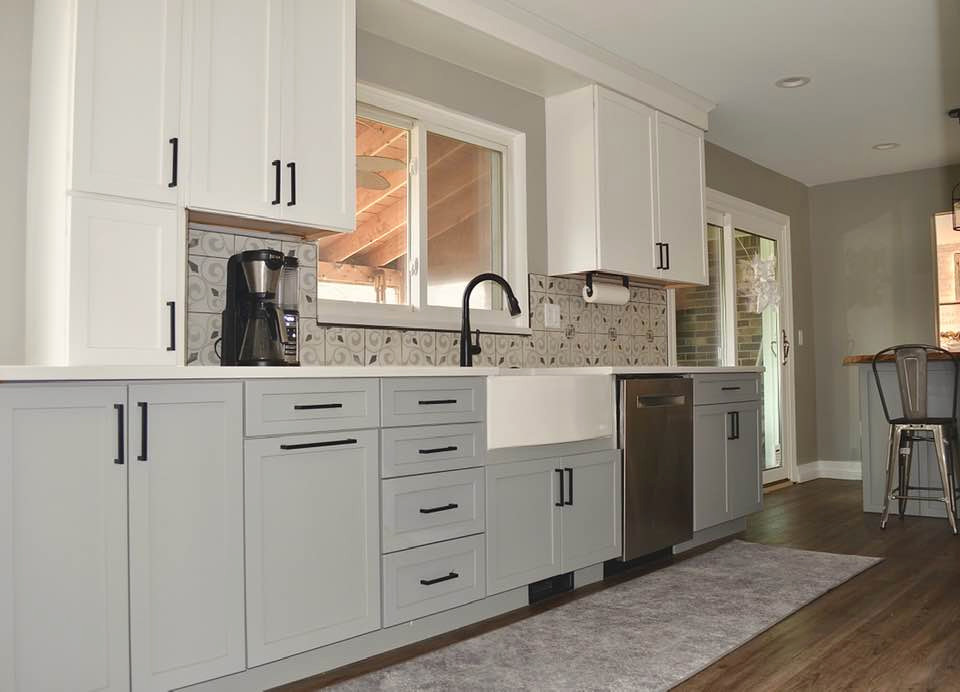 Canton Kitchen and Custom table / island / bench Farmhouse Kitchen