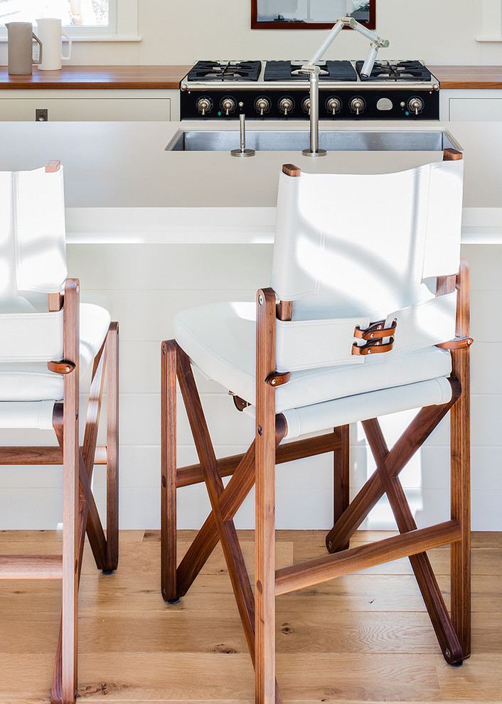 Inspiration for a transitional kitchen remodel in Boston