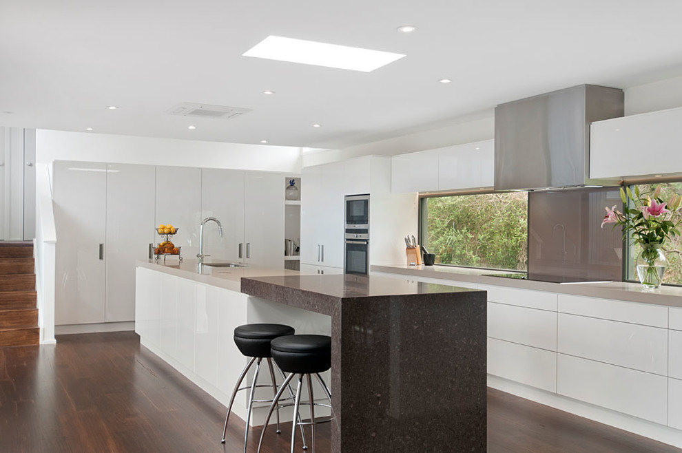 Cape Shank Modern Kitchen Melbourne by Orana Custom Built