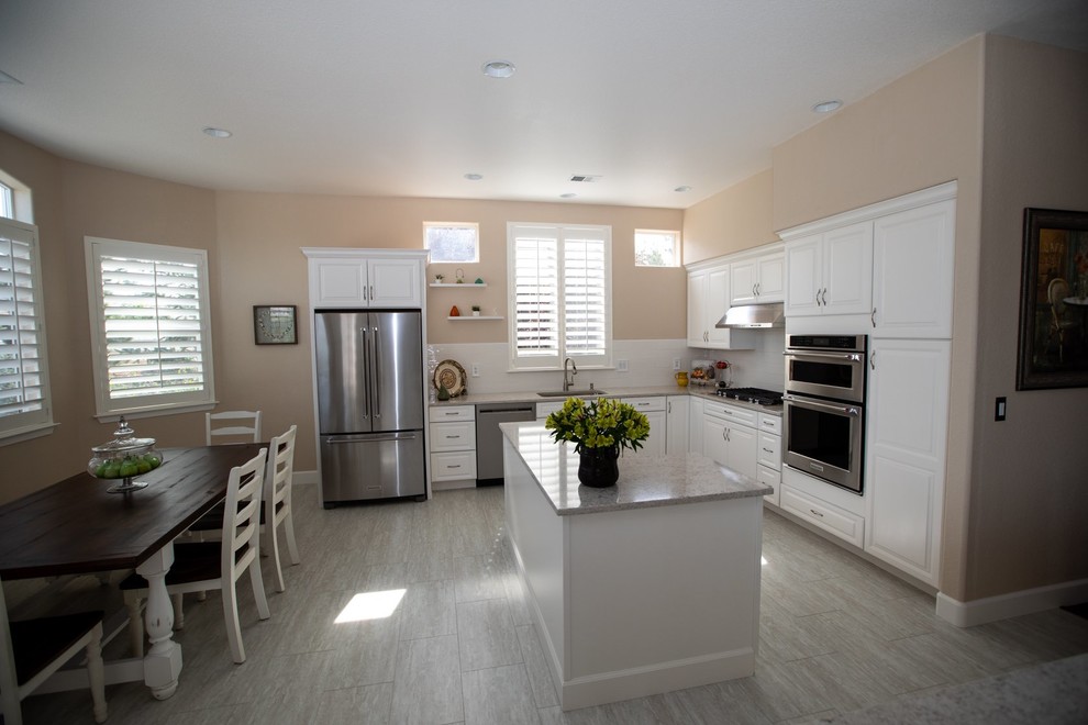 Carson City Crisp White Kitchen Traditional Kitchen Sacramento