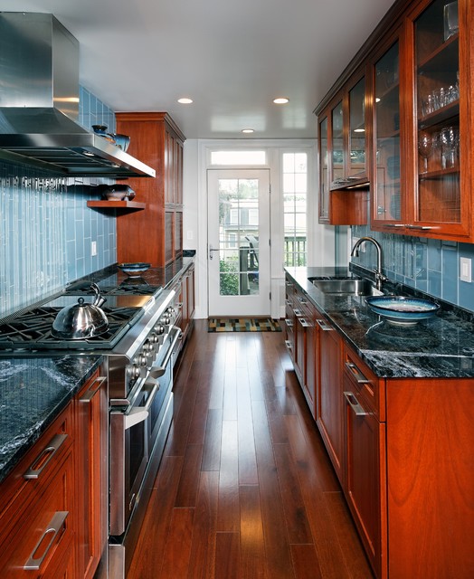 The Pros and Cons of L-Shaped Kitchens