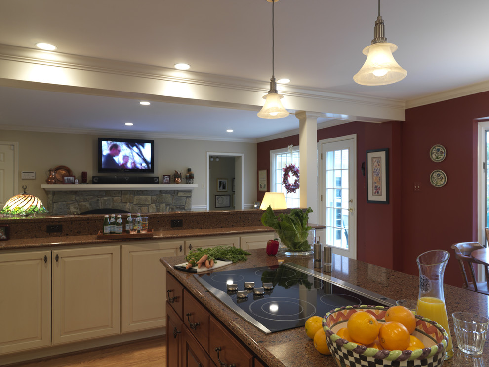 Design ideas for a traditional kitchen in DC Metro with raised-panel cabinets, white cabinets and a feature wall.