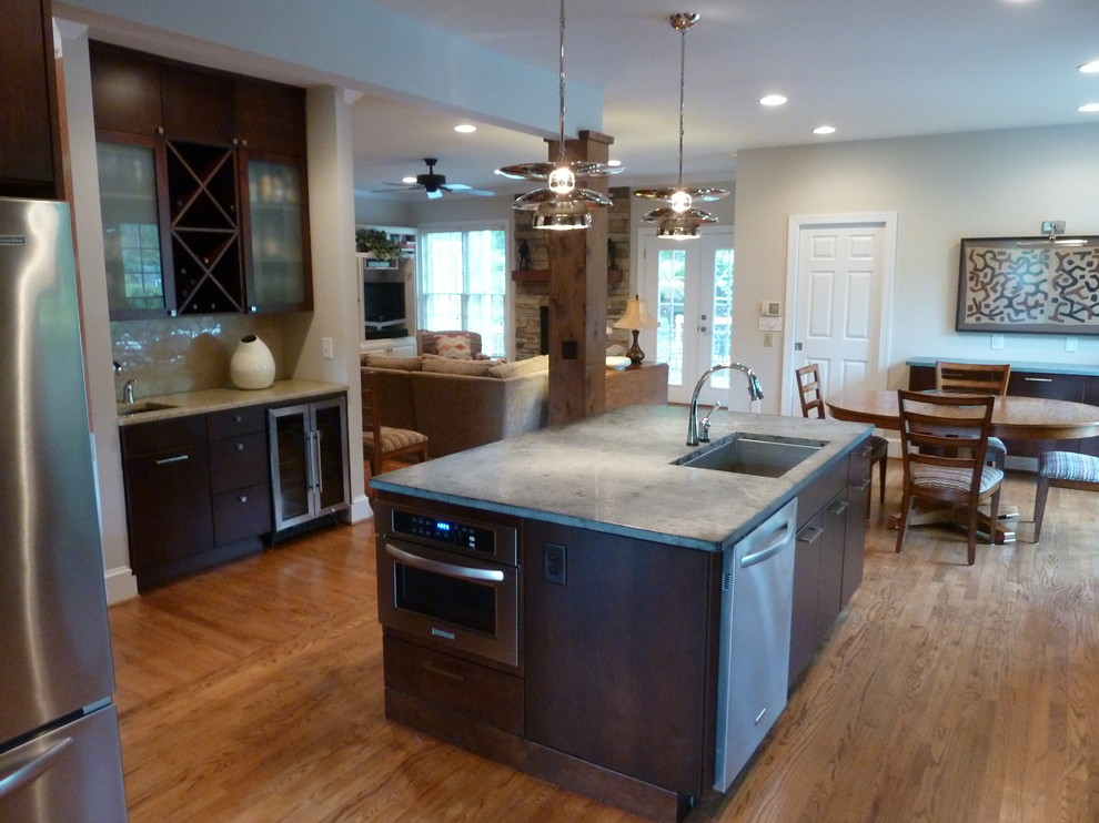 Contemporary kitchen in Charlotte.