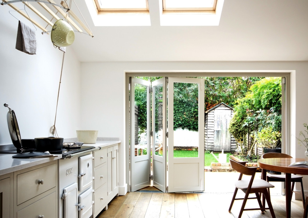 Cedar Bifold - Rustic - Kitchen - London - by Cedar Bifold Company | Houzz