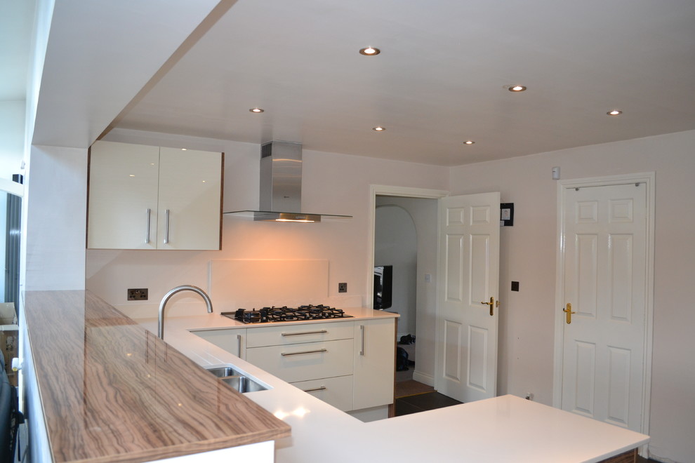 Photo of a medium sized contemporary kitchen in Manchester.