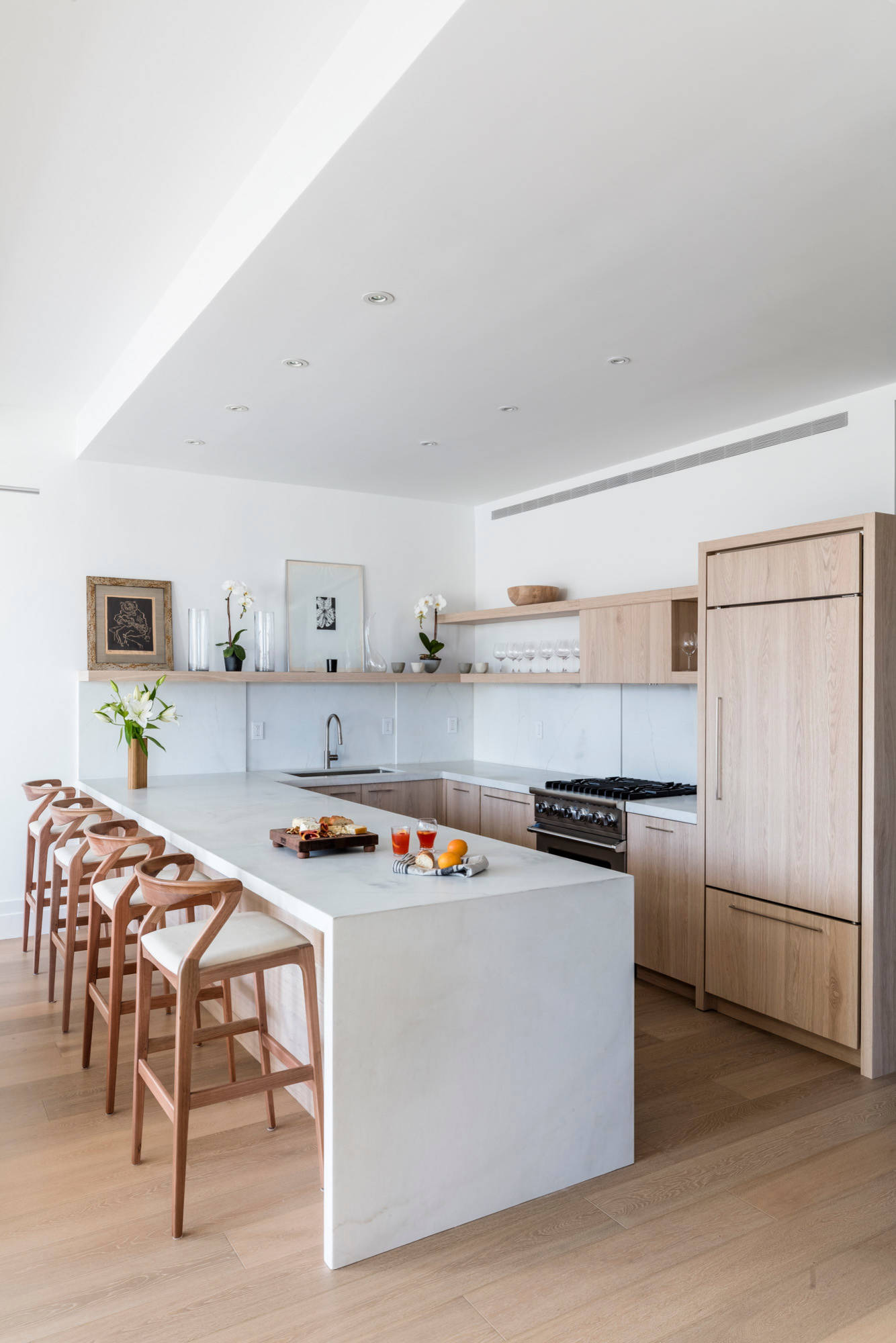 75 Galley Kitchen with a Peninsula Ideas You'll Love - May, 2023 | Houzz