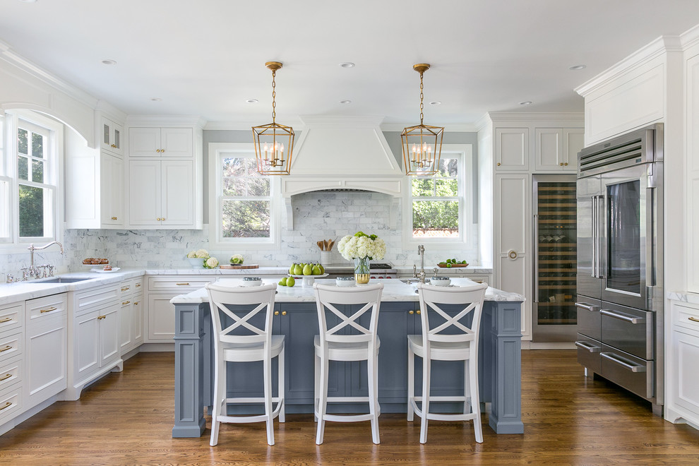 Example of a transitional kitchen design in San Francisco