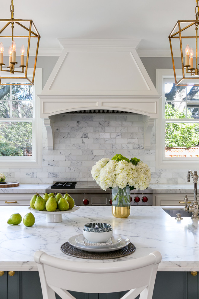 Transitional kitchen photo in San Francisco