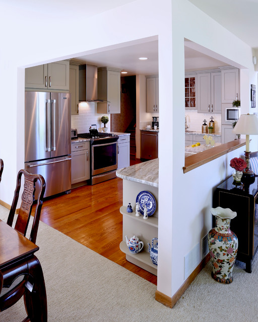 Chicago Aging in Place Kitchen. Designed by Fred M Alsen of fma