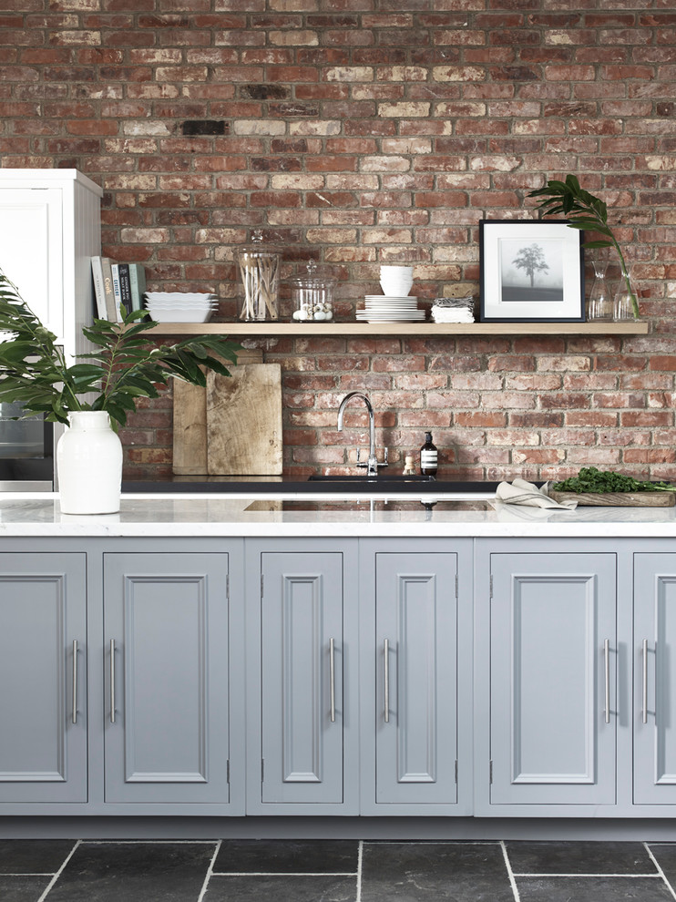 Inspiration for a contemporary kitchen remodel in London