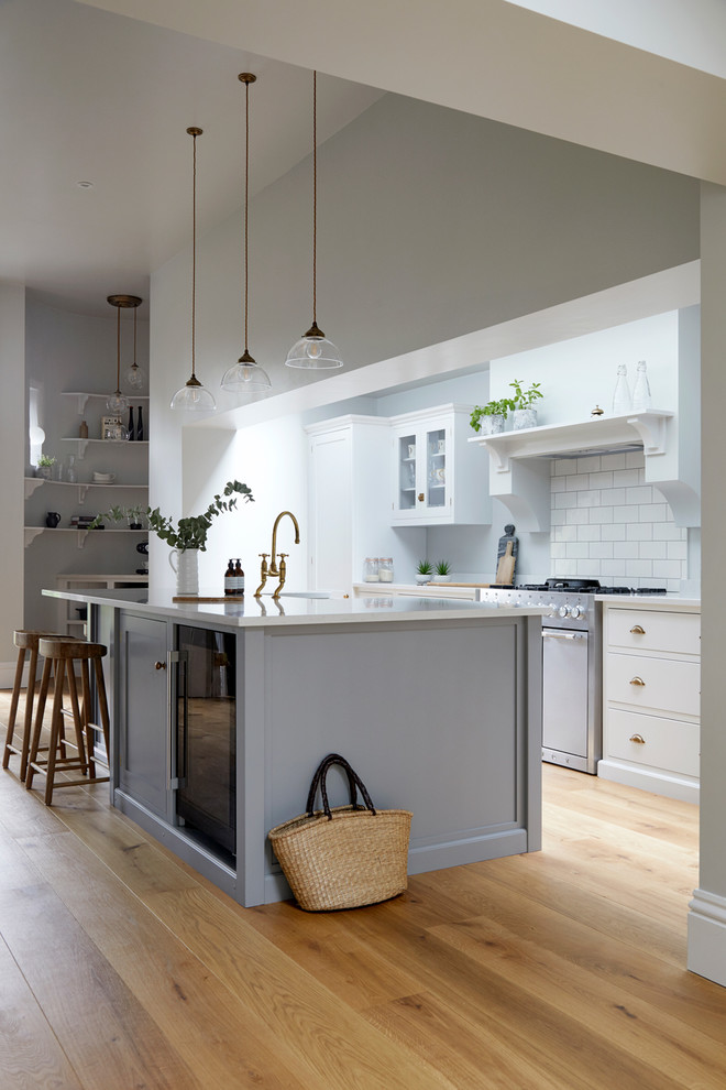 This is an example of a classic kitchen in Hertfordshire.