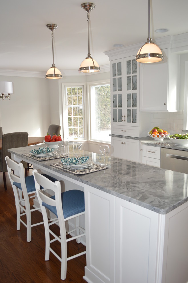 Classic Gray and White Kitchen - Traditional - Kitchen - Columbus - by
