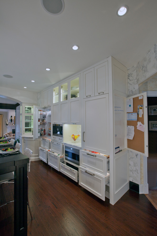 Classic Vintage Elegance - Traditional - Kitchen - New York - by A Cook ...