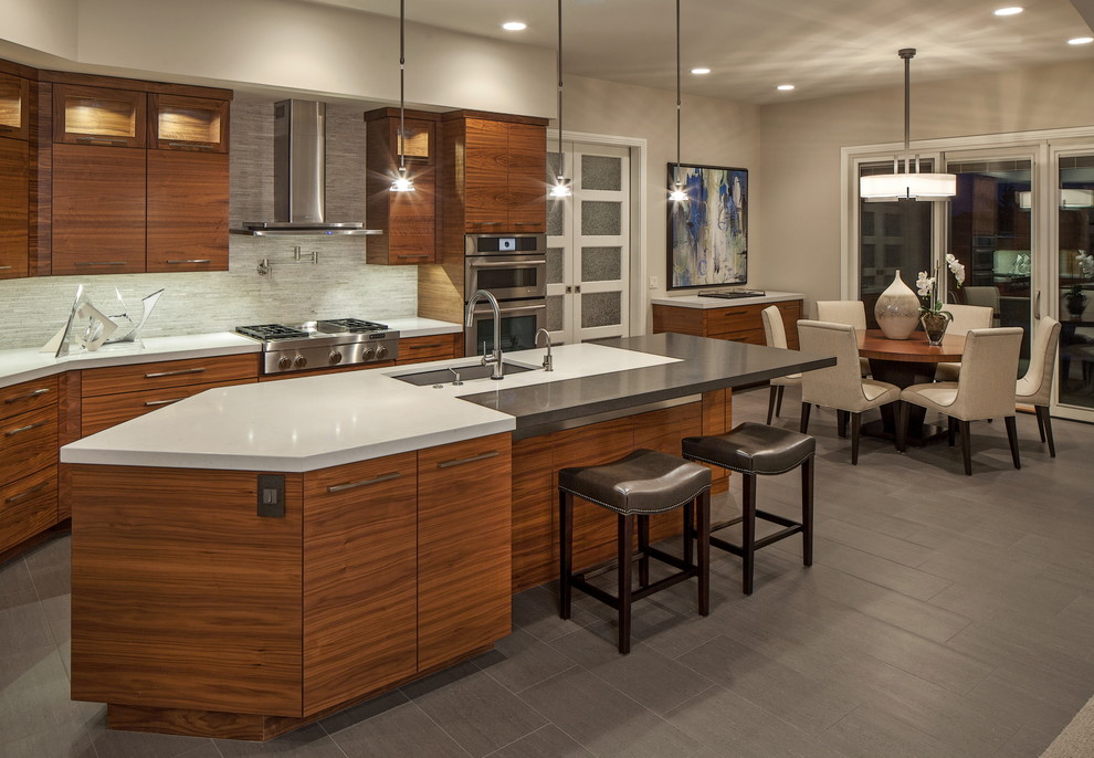 Client House - Kitchen - Omaha - by Interiors Joan and Associates | Houzz