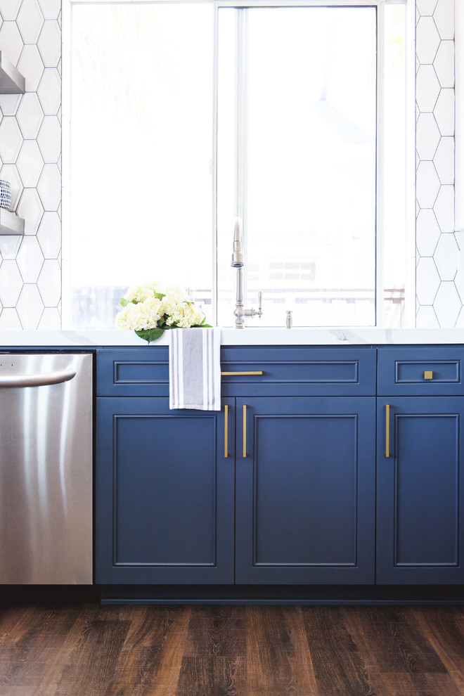 Coastal blue kitchen - Contemporary - Kitchen - San Diego - by Savvy
