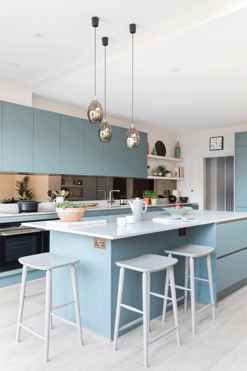 Mirror, Mirror on the Wall, Who's the Most Glam of Them All? Your Pastel Kitchen