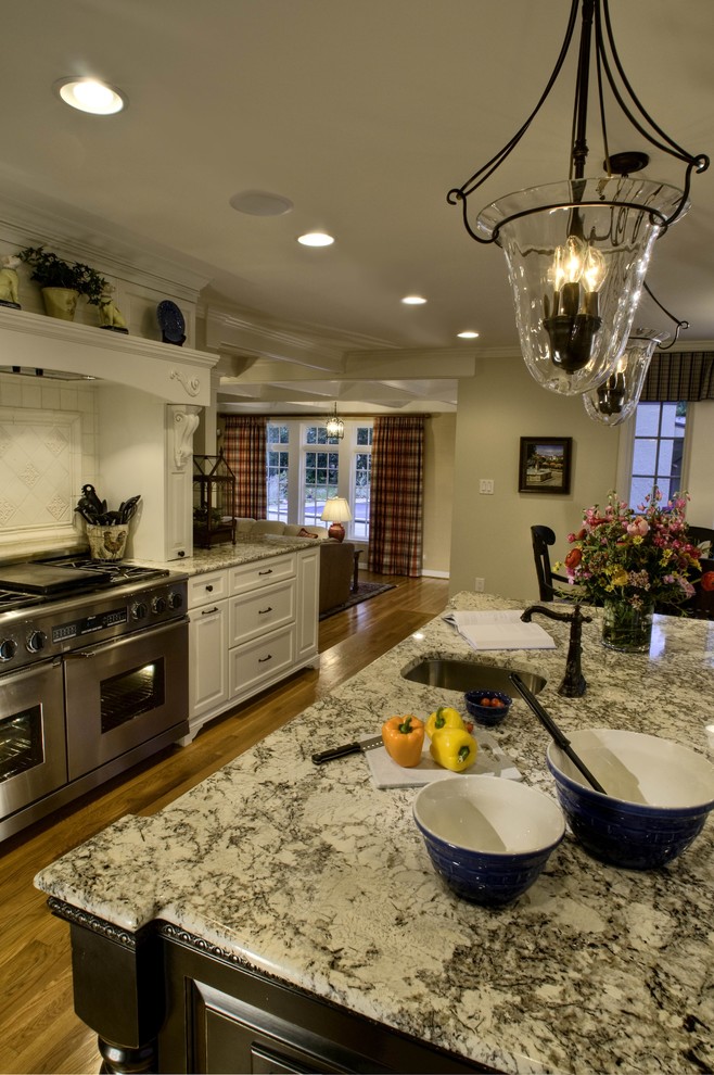 Columbus Kitchen Traditional Kitchen Columbus by Matrka Group