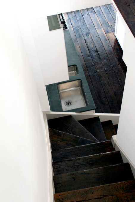 На фото: лестница в стиле лофт