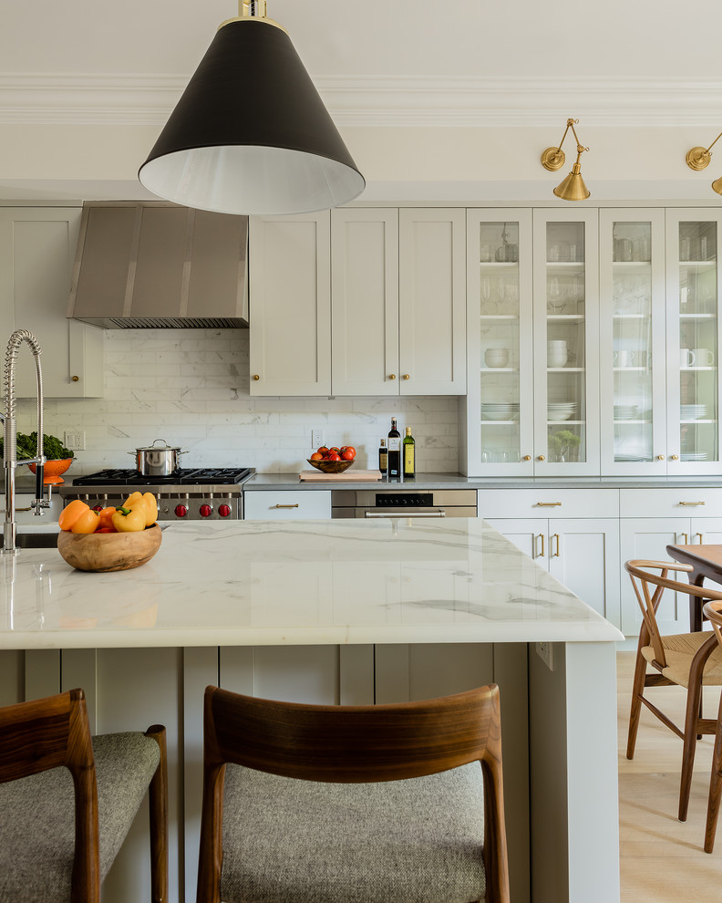 Inspiration for a classic kitchen in Boston.