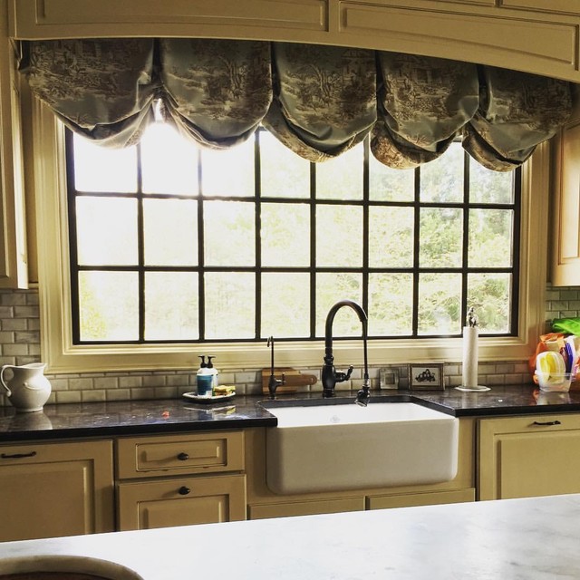Complete projects Roman shades and valances Modern Kitchen