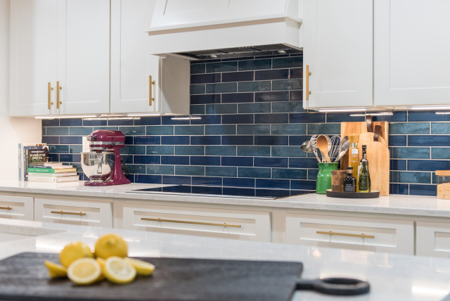 5 Things That Don't Belong On Your Kitchen Counters—And 3 That Do!