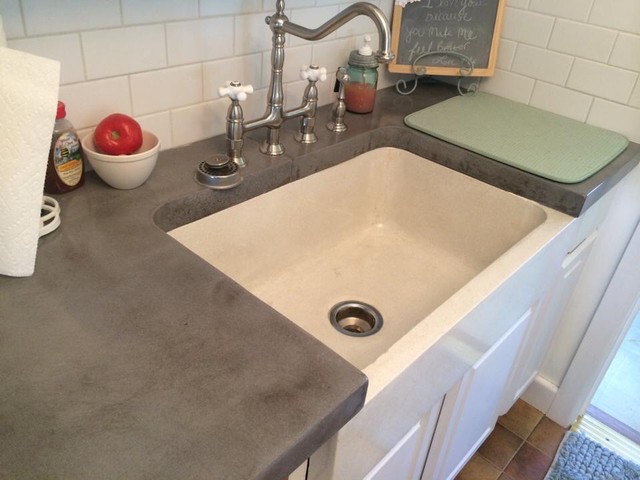 Concrete Farmhouse Sink and Cool Grey Concrete Countertops - Country -  Kitchen - Orlando - by Price Concrete Studio | Houzz UK